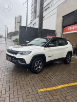 COMPASS 2.0 TRAILHAWK TD350 TURBO DIESEL 4X4 4P AUTOMÁTICO