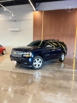 suburban 5.3 ltz v8 4x4 flex 4p automatico 2007 passo fundo