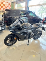 daytona 675 abs 2024 passo fundo