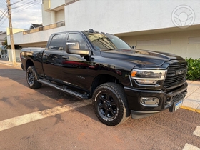 2500 laramie 6.7 night ed turbo cd 4x4 diesel 4p automatico 2024 passo fundo