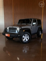 wrangler 3.6 sport 4x4 v6 12v 2p automatico 2014 passo fundo