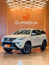 hilux sw4 2.8 srx 4x4 7 lugares 16v turbo intercooler diesel 4p automatico 2019 passo fundo