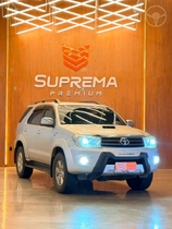 hilux sw4 3.0 srv 4x4 7 lugares 16v turbo intercooler diesel 4p automatico 2010 passo fundo