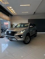 hilux sw4 2.8 srx 4x4 7 lugares 16v turbo intercooler diesel 4p automatico 2022 passo fundo
