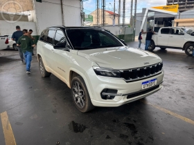 commander 2.0 overland t380 16v 4x4 turbo diesel 4p automatico 2023 passo fundo