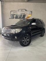 hilux sw4 3.0 srv 4x4 7 lugares 16v turbo intercooler diesel 4p automatico 2010 estrela