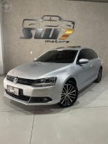 jetta 2.0 tsi highline 200cv 4p tiptronic 2012 estrela