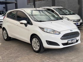 new fiesta se 1.6    2017 passo fundo