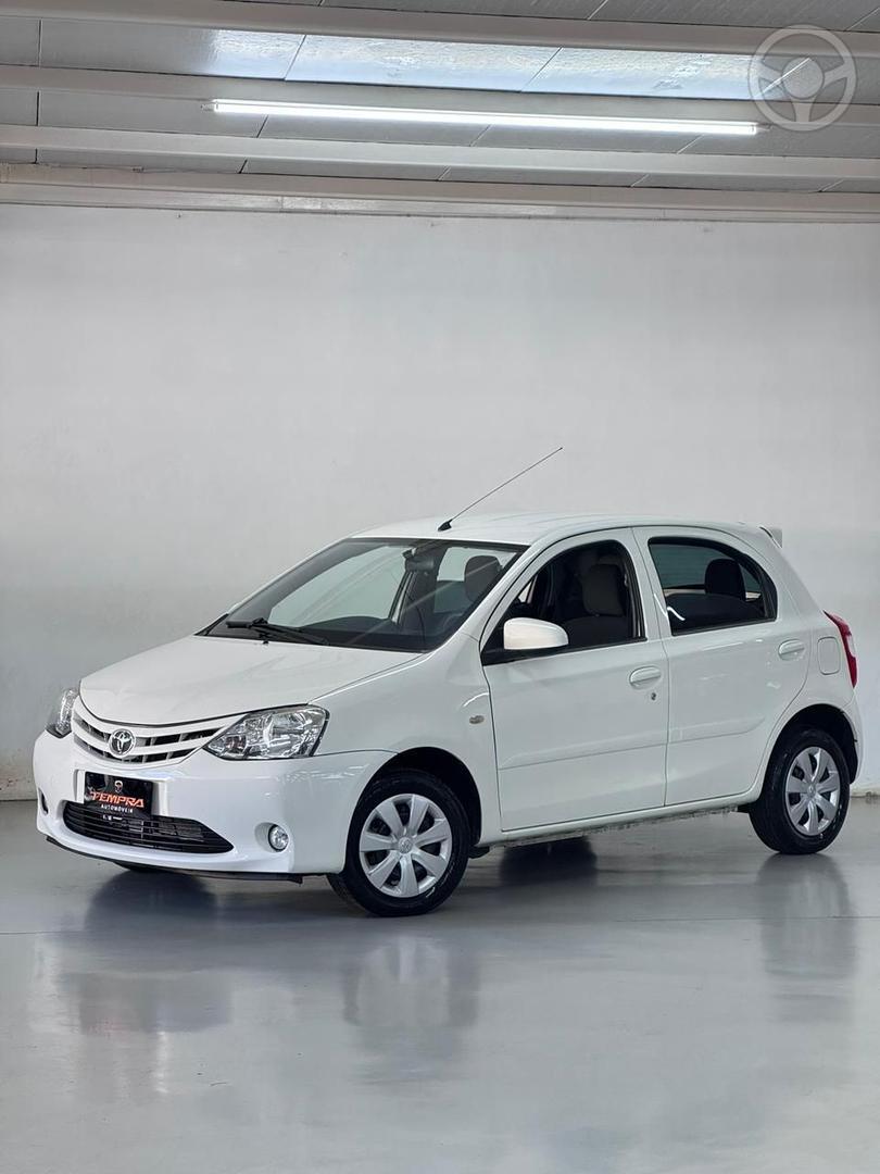 ETIOS 1.3 X 16V FLEX 4P MANUAL - 2014 - PASSO FUNDO