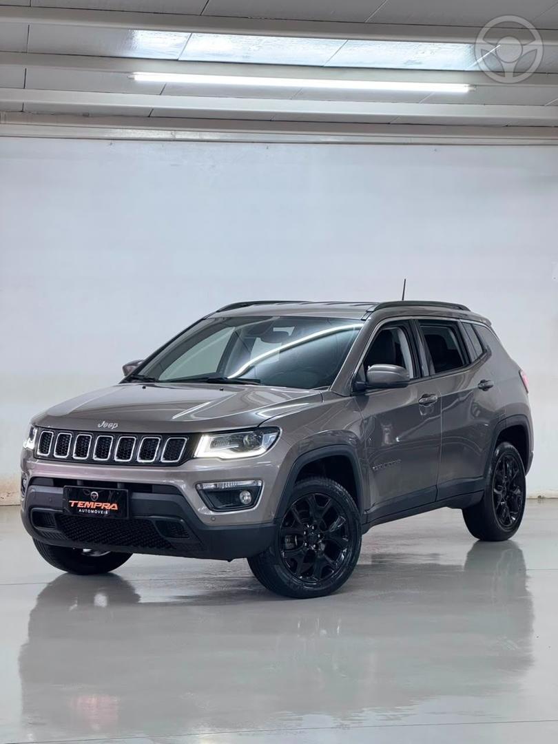 COMPASS 2.0 16V DIESEL LONGITUDE 4X4 AUTOMATICO - 2020 - PASSO FUNDO