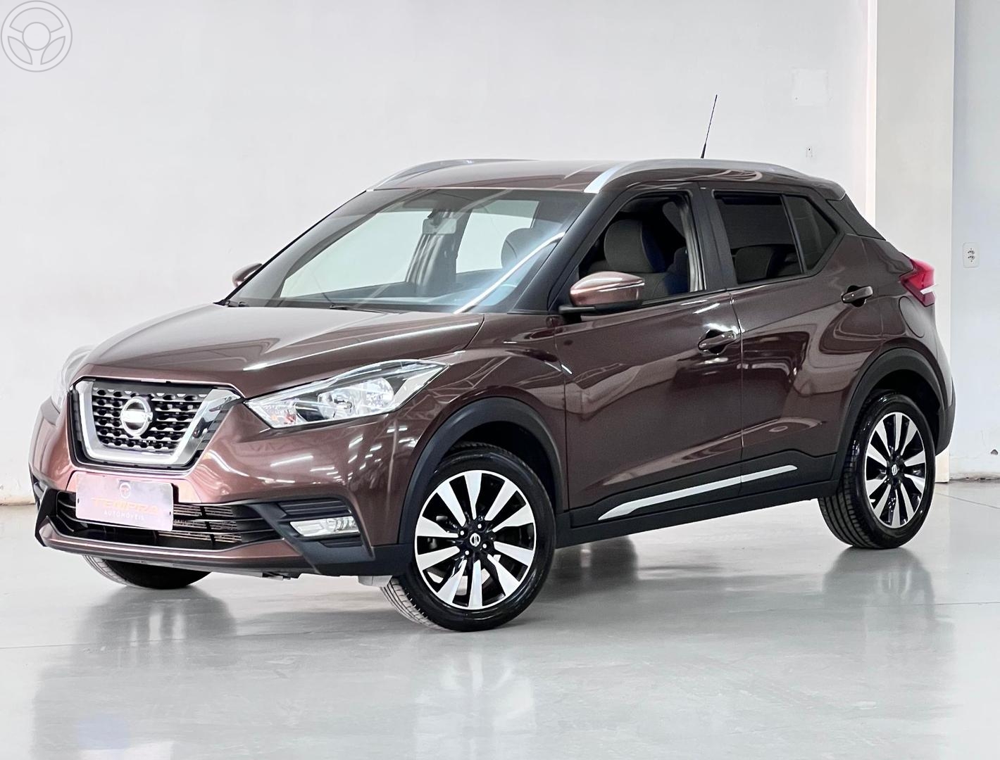 KICKS 1.6 16V FLEX SV 4P XTRONIC - 2018 - PASSO FUNDO