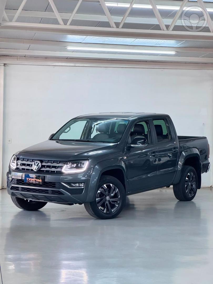 AMAROK 3.0 V6 TDI HIGHLINE CD DIESEL 4MOTION AUTOMATICO - 2023 - PASSO FUNDO