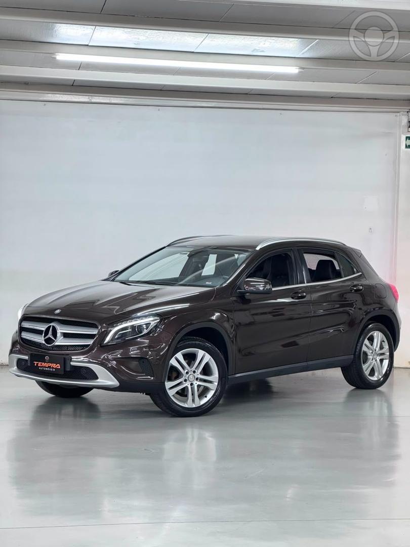 GLA 200 1.6 CGI STYLE 16V TURBO FLEX 4P AUTOMATICO - 2016 - PASSO FUNDO