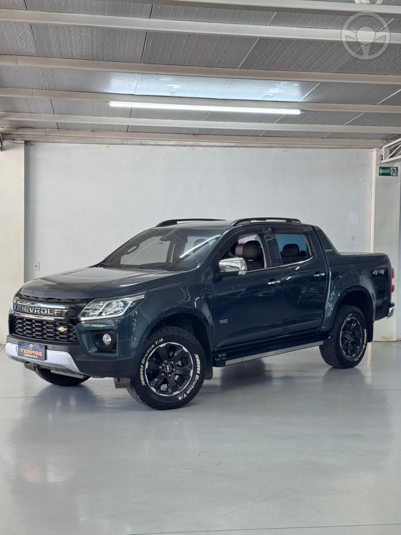 S10 2.8 HIGH COUNTRY 4X4 CD 16V TURBO DIESEL 4P AUTOMATICO - 2023 - PASSO FUNDO