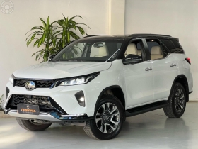 hilux sw4 2.8 srx 4x4 diamond 16v turbo diesel 4p 7 lugares automatico 2024 passo fundo