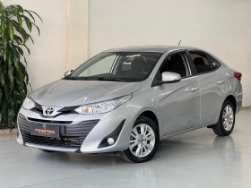 yaris 1.5 xl live sedan 16v flex 4p automatico 2019 passo fundo