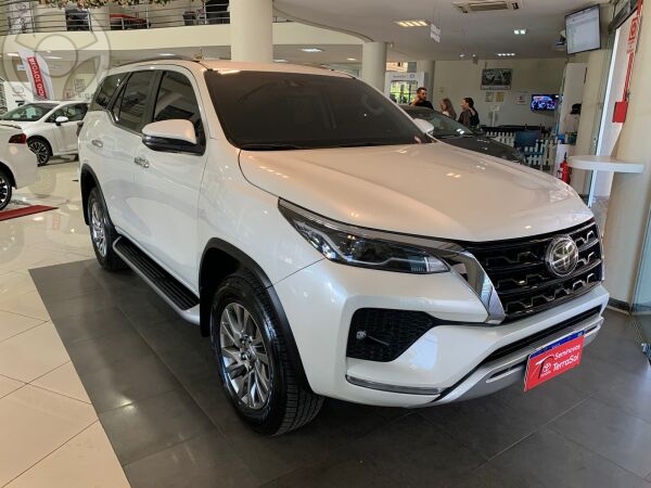 HILUX SW4 2.8 SRX 4X4 16V TURBO INTERCOOLER DIESEL 4P AUTOMÁTICO - 2021 - CAXIAS DO SUL