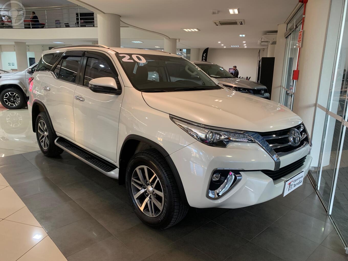 HILUX SW4 2.8 SRX 4X4 16V TURBO INTERCOOLER DIESEL 4P AUTOMÁTICO - 2020 - CAXIAS DO SUL