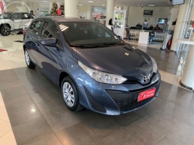 yaris 1.3 16v flex xl multidrive16 2020 caxias do sul