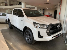 HILUX 2.8 SR 4X4 CD 16V DIESEL 4P AUTOMÁTICO