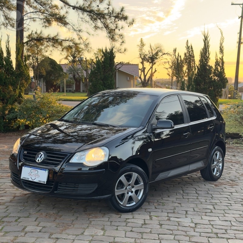 POLO HATCH 1.6 - 2008 - TEUTôNIA