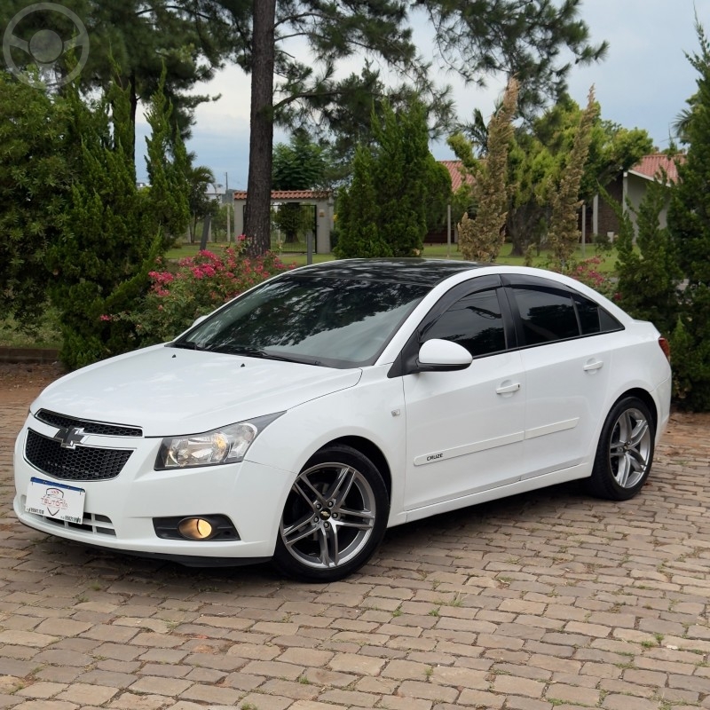 CRUZE SEDAN LT 1.8 - 2012 - TEUTôNIA