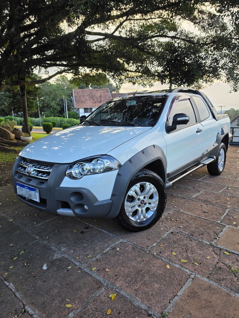 STRADA ADVENTURE CD 1.8 - 2011 - TEUTôNIA