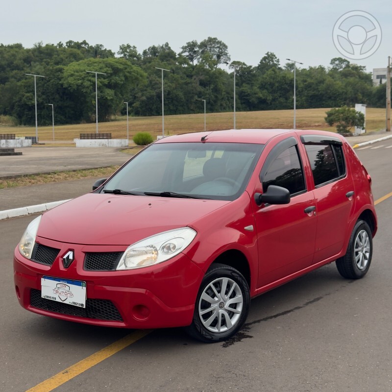 SANDERO AUTHENTIQUE 1.0 - 2011 - TEUTôNIA