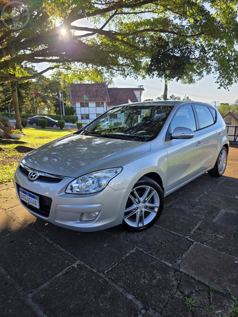 I30 GLS 2.0 - 2012 - TEUTôNIA