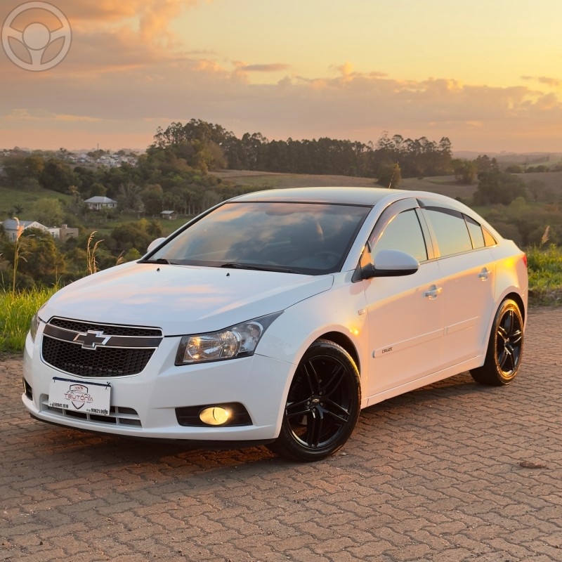CRUZE SEDAN LT 1.8 - 2012 - TEUTôNIA