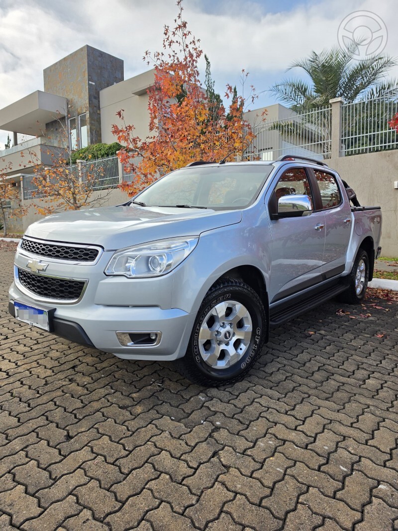 S10 LTZ 2.8 D 4X4 - 2014 - TEUTôNIA
