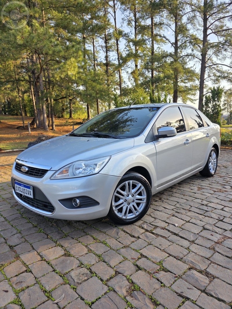 FOCUS SEDAN GLX 2.0 - 2013 - TEUTôNIA