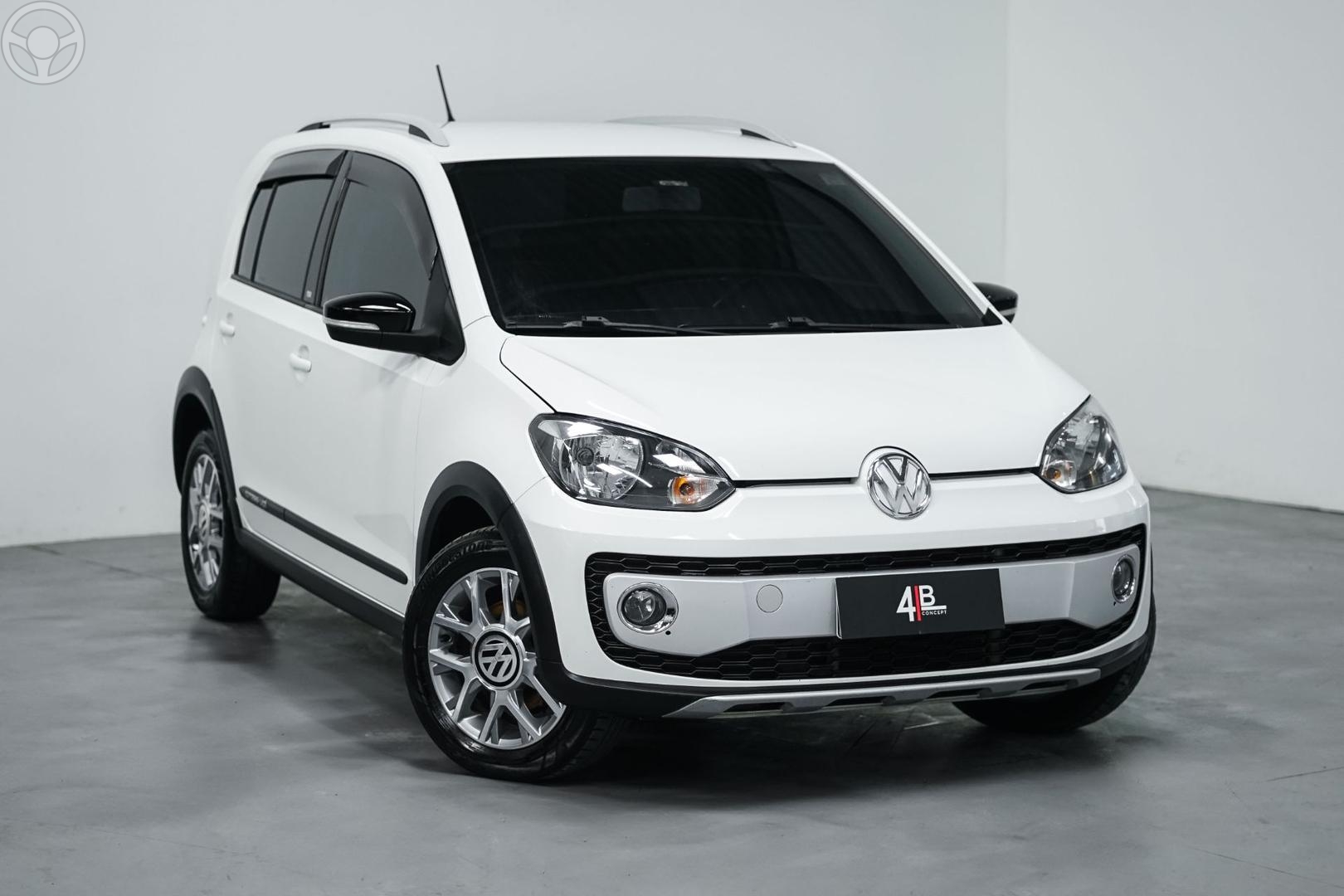 UP 1.0 TSI CROSS 12V FLEX 4P MANUAL - 2017 - PORTO ALEGRE