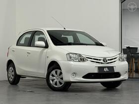 etios 1.3 xs 16v flex 4p manual 2013 porto alegre