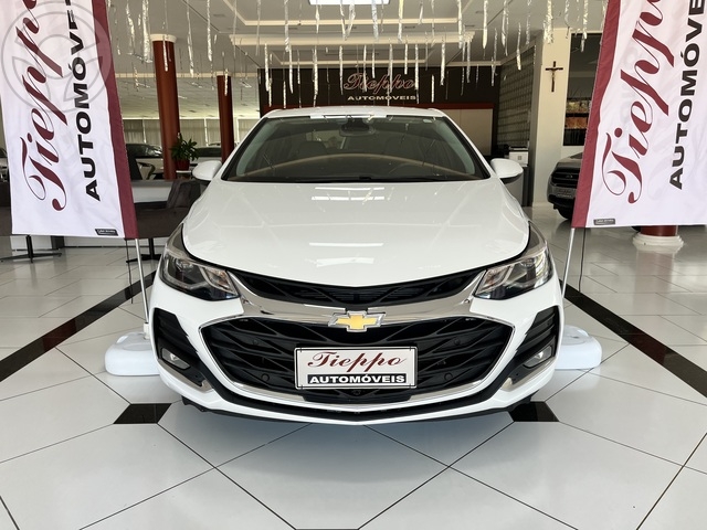 CRUZE SEDAN LTZ 1.4 TURBO AT - 52.000 2026  - 2022 - GETúLIO VARGAS