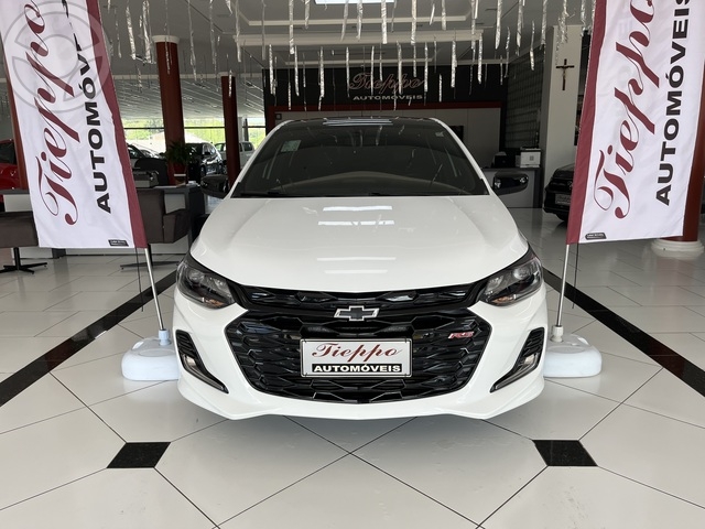 ONIX RS 1.0 TURBO AT - 42.000 - 2023 - GETúLIO VARGAS