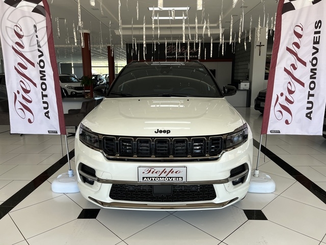 COMMANDER BLACKHAWK 2.0 T AT 4X4 - 7 LUGARES - 14.000 GARANTIA DE FÁBRICA - 2025 - GETúLIO VARGAS