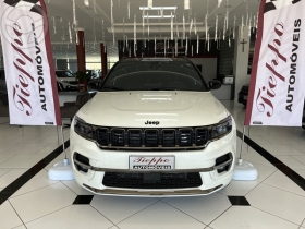 commander blackhawk 2.0 t at 4x4   7 lugares   14.000 garantia de fabrica 2025 getulio vargas