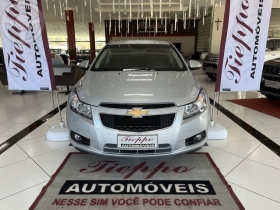 cruze sedan lt 1.8 mec.    2012 getulio vargas