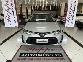 corolla altis premium 2.0 at   26.000 eletrico 2020 getulio vargas