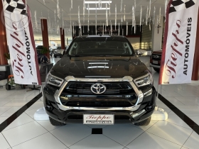 hilux srv led 2.8 turbo diesel 4x4 at 3.000 nova 2025 getulio vargas