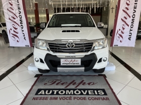 hilux cd 4x4 srv 3.0 turbo diesel at 2015 getulio vargas
