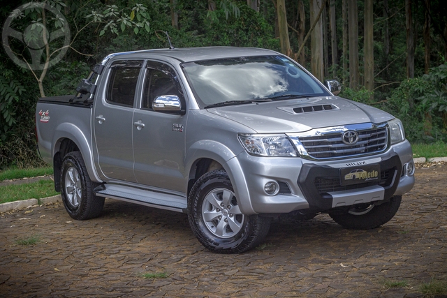 HILUX CD 4X4 SRV - 2013 - ERECHIM