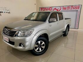 hilux cd srv 4x4 2.7 flex 16v aut.  2015 lajeado