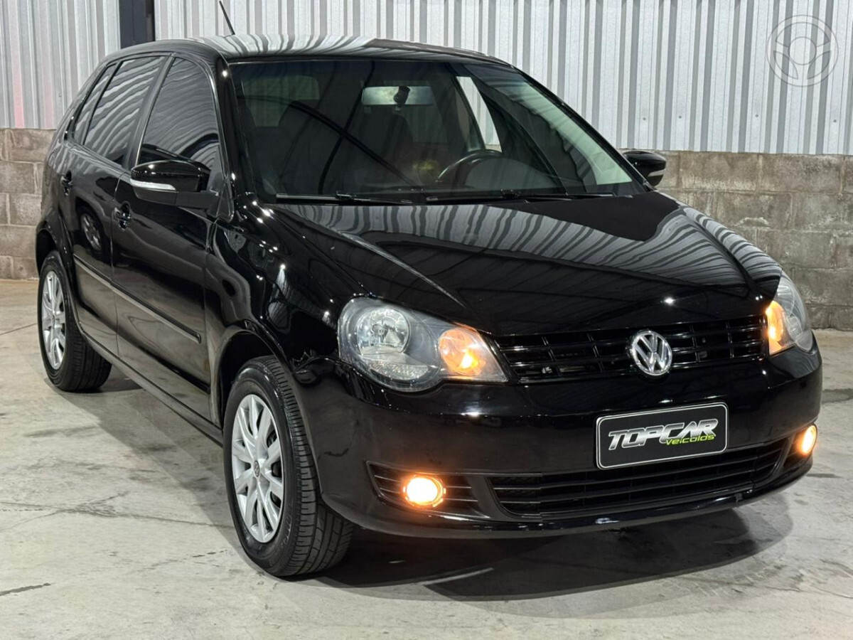 POLO 1.6 MI 8V 4P MANUAL - 2013 - CAMPO BOM