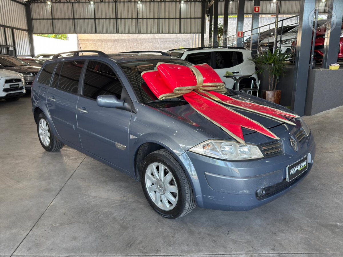 MÉGANE 1.6 DYNAMIQUE GRAND TOUR 16V FLEX 4P MANUAL - 2012 - CAMPO BOM