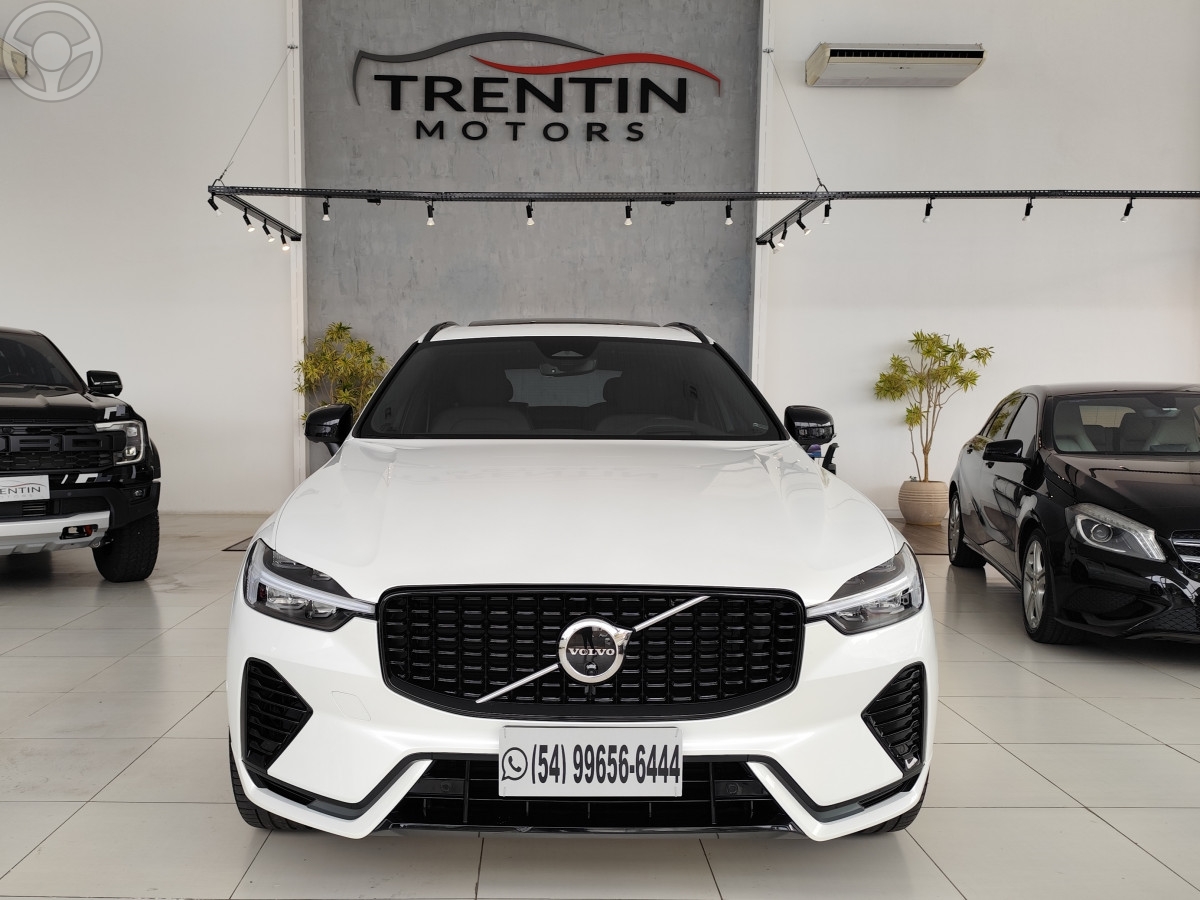 XC60 2.0 T8 ULTIMATE DARK AWD HIBRIDO 4P AUTOMÁTICO  - 2023 - ERECHIM