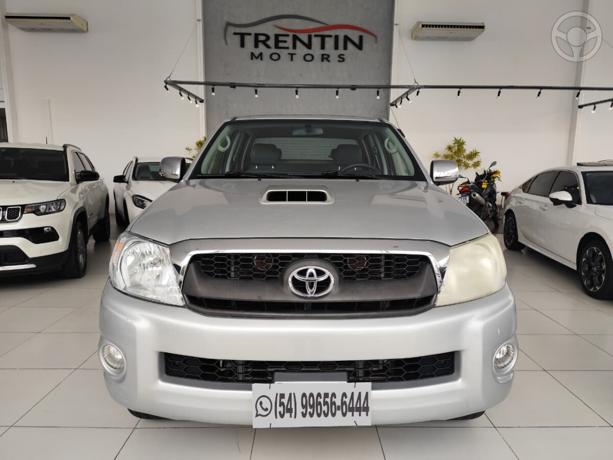 HILUX 3.0 SRV 4X4 CD 16V TURBO INTERCOOLER DIESEL 4P AUTOMÁTICO - 2011 - ERECHIM
