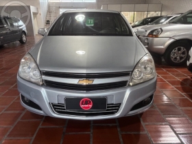VECTRA 2.0 MPFI ELEGANCE 8V 140CV FLEX 4P AUTOMÁTICO