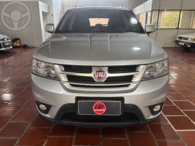 freemont 2.4 precision 16v 4p automatico 2014 novo hamburgo
